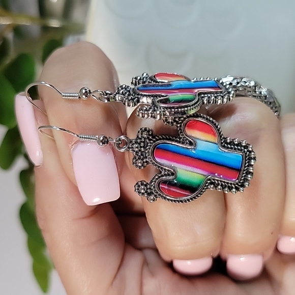 Mexican Blanket Style Cactus Drop Earrings - Picture 6 of 6